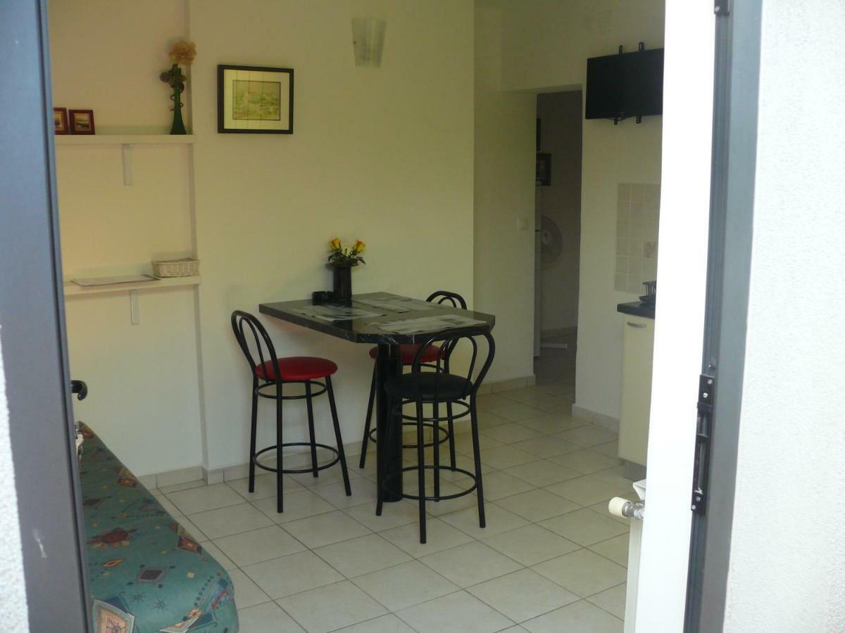 אומיסאליי Apartment Branimir מראה חיצוני תמונה